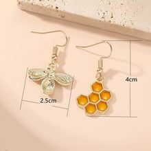 Load image into Gallery viewer, "Bee &amp; Bloom" Earring Set
