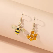 Load image into Gallery viewer, "Bee &amp; Bloom" Earring Set

